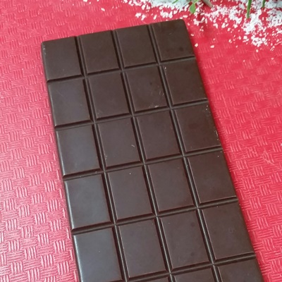 Tablette de chocolat noir cru végan 95g - Produit Maison